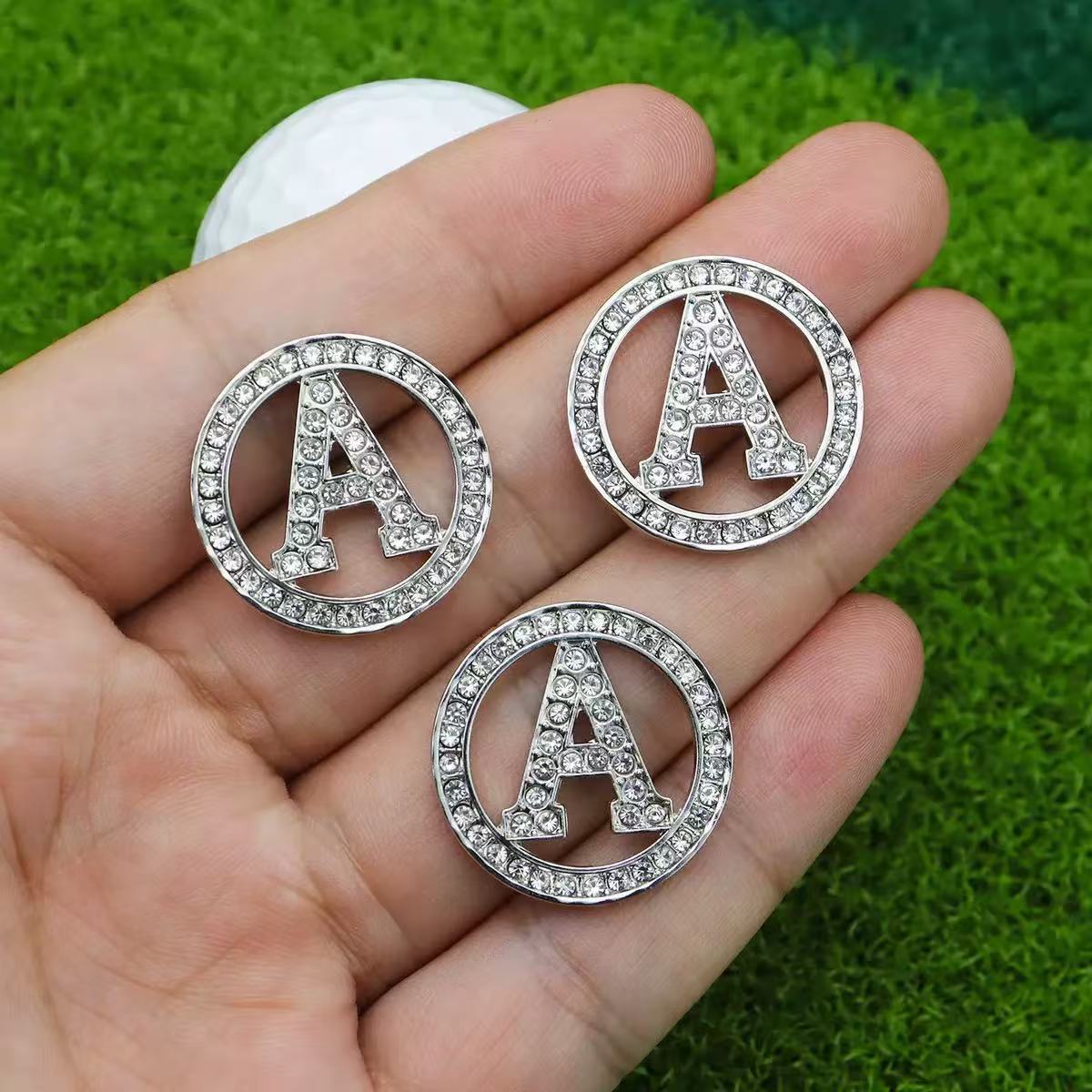 Magnetyczny klips do czapki go – Ball Marker Set recenzja i cena